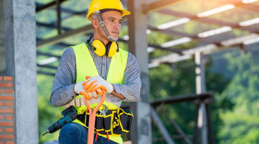 Professional New roof installation in Clinchco, VA